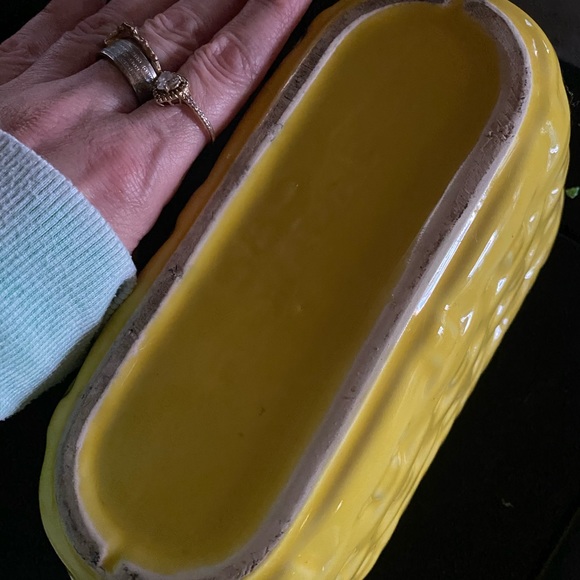 Vintage McCoy Oblong Pottery - Picture 9 of 9